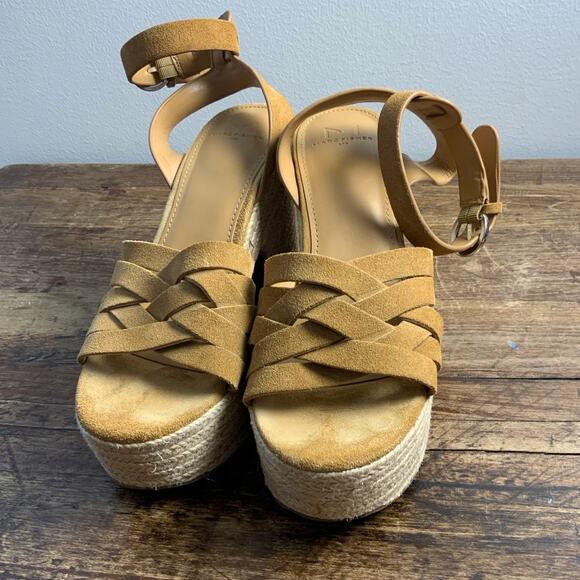 Marc Fisher Oaten Platform Shoes - Picture 2 of 9